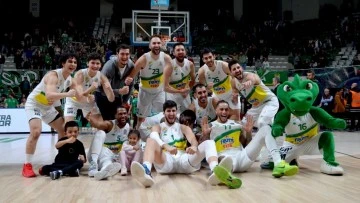 Frutti Extra Bursaspor'un, Fenerbahçe Beko'yla oynayacağı maçın günü ve saati belli oldu