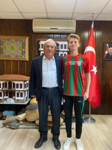 Futbolcu Görkem Yavuz U14 Milli Takımına seçildi
