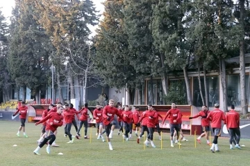 Galatasaray, hazırlıklarını sürdürdü