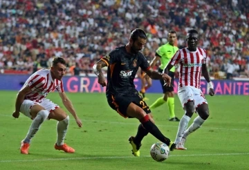 Galatasaray ile Antalyaspor 54. randevuda
