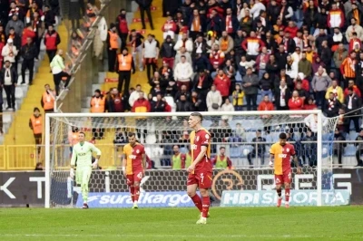 Galatasaray ligde 5. kez berabere kaldı
