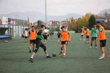 Genç horozlar, Manisa’ya 2. galibiyet için gidiyor
