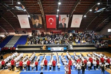 Gençler yazın spora doyacak
