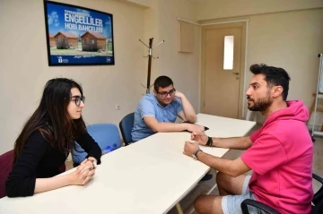 Gençlik Merkezleri’nde 33 farklı branşta bin 400 öğrenciye eğitim veriliyor
