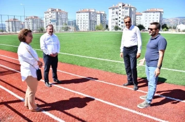 Gençlik ve Spor İl Müdürlüğü Emet’teki spor tesislerinde incelemelerde bulundu
