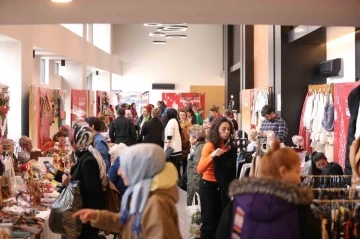 Girişimci kadınların el emeği ürünleri  Merkezefendi’de buluştu
