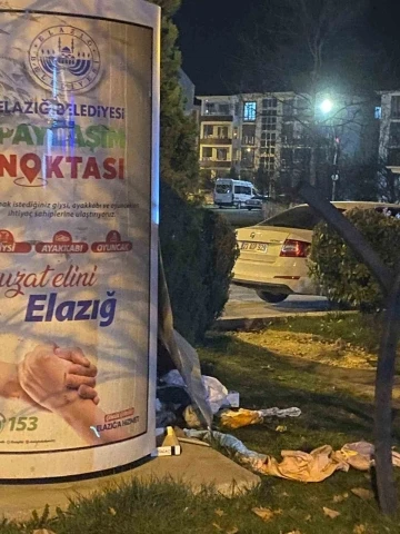 ’Giysi kumbarası’ talan edildi
