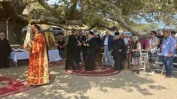 Gökçeada’da ’Meryem Ana’yı anma günü ayini’ yapıldı
