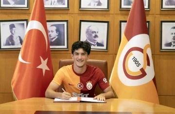 Gökdeniz Gürpüz, Galatasaray’da
