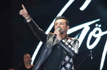 Gökhan Tepe Tekirdağ’da konser verdi
