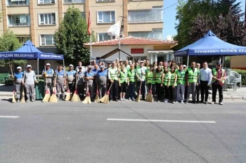 Gökmeydan Mahallesi’nden örnek “Temizlik Hareketi” başladı
