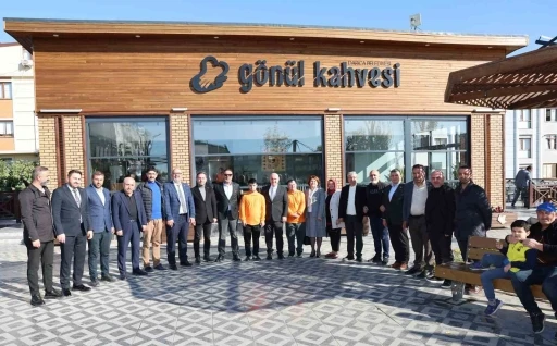 Gönül Kahvesi’nin &quot;özel&quot; garsonları
