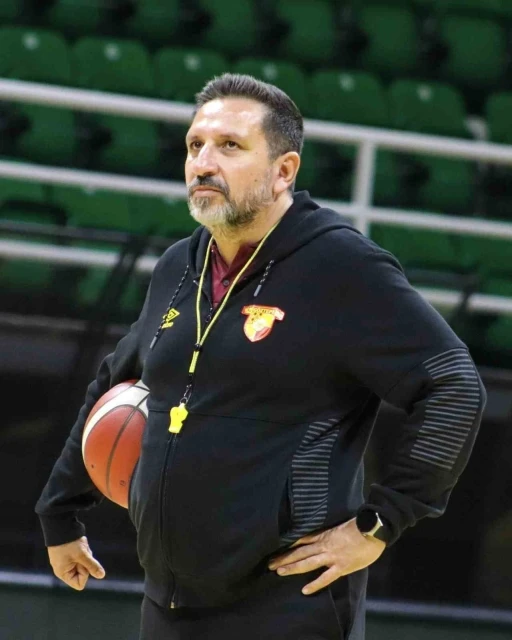 Göztepe Basketbol’da Şahin Ateşdağlı ile yollara ayrıldı
