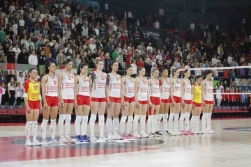 Göztepe Voleybol, zirveyi bırakmadı
