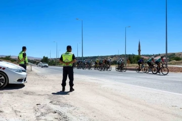 ’Grand Prix Kültepe Bisiklet Yol Yarışları’ Yapıldı
