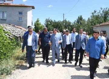 Gürkan: &quot;Yazıhan’a 470 kilometre asfalt yapıldı&quot;
