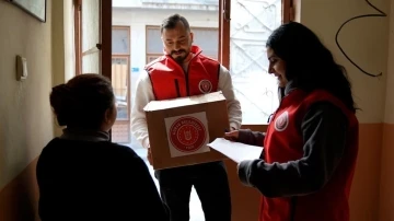 Gürsu Belediyesi ramazan bereketini evlere ulaştırıyor