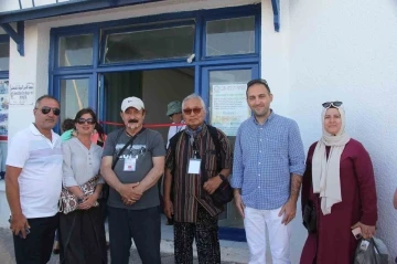 Güzel Sanatlar Fakültesi Dekanı 23. Yurt Dışı Kişisel sergisini açtı
