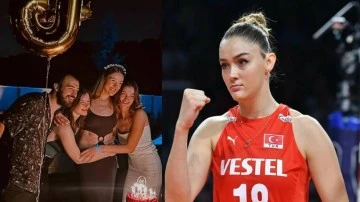 Güzel voleybolcu Zehra Güneş'in paylaşımı büyük beğeni topladı 