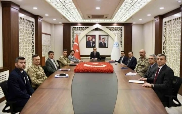 Hakkari’de seçim güvenliği toplantısı yapıldı
