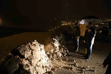 Hakkari’de sel suları ile mücadele çalışması
