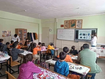 Hakkari’de sıfır atık ve geri dönüşüm eğitimi
