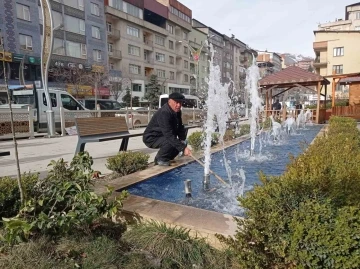 Hakkari’ye renk katan fıskiyeler yeniden devreye alındı
