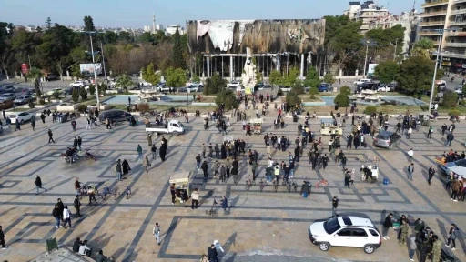 Halep’in merkezinde yoğun hareketlilik yaşanıyor