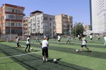 Haliliye’de gençler spor ve sanatla tanışıyor
