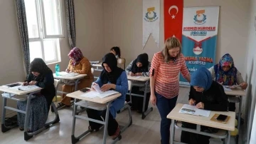 Haliliye’de kadınlar sertifika alıp iş hayatına atılıyor
