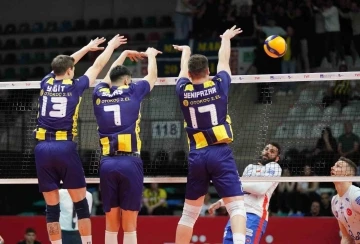 Halkbank seride 1-0 öne geçti
