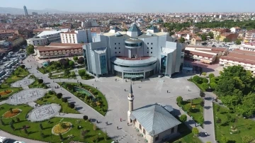 Hasan Kılca: “Her haneye dokunabilmek için elimizden gelen gayreti gösteriyoruz”
