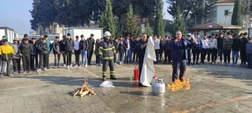 Hatay’da öğrencilere yangın eğitimi verildi
