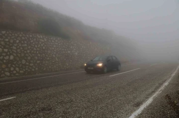 Hatay’da siste görüş mesafesi 10 metreye kadar düştü
