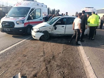 Hatay’da trafik kazası: 3 yaralı