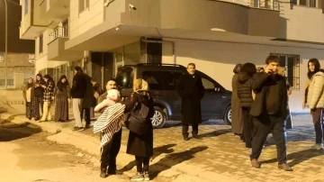 Hatay’da ki deprem İslâhiye de paniğe sebep oldu