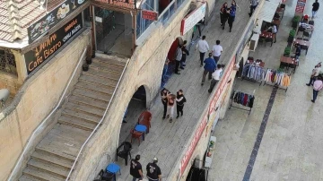 Hava harekatını protesto etmek isteyen 35 kişi gözaltına alındı
