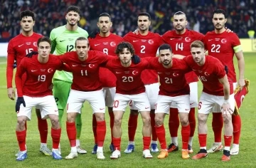 Hazırlık maçı: Almanya: 1 - Türkiye: 2 (İlk yarı)
