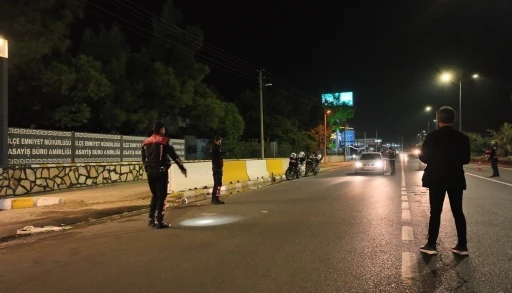 Hırsızlık suçundan aranan şahıs Söke’de yakalandı
