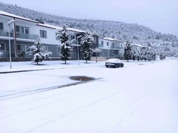 Hisarcık Esire Termal Turizm Merkezi’nde kar güzelliği
