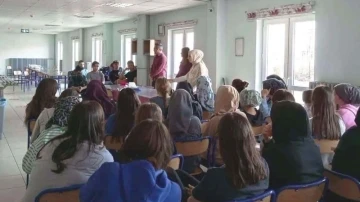 Hisarcık’ta okul pansiyonu öğrencilerine ’’Bağımlılıkla Mücadele’’ eğitimi
