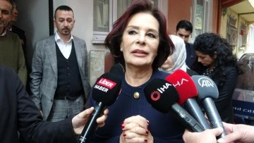 Hülya Koçyiğit, Bursalı şehit astsubayın ailesini ziyaret etti