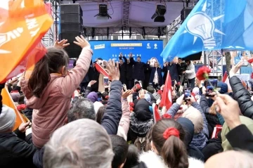 İBB Başkan Adayı Kurum: “İstanbul’da ne varsa hepsini rant olarak görüyorlar”
