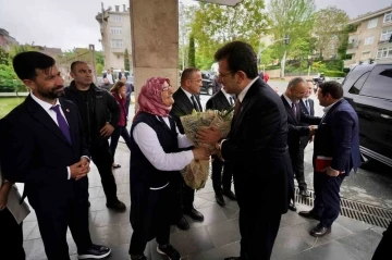 İBB Başkanı Ekrem İmamoğlu’ndan Eyüpsultan Belediyesi’ne ziyaret
