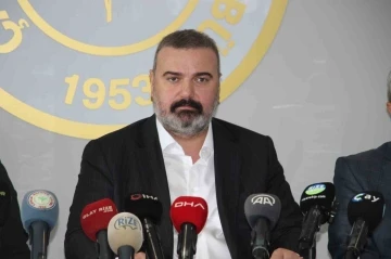 İbrahim Turgut: &quot;Bu yıl kurduğumuz takımın uzun yıllar Rizespor’a iskelet kadro oluşturacağına inanıyoruz&quot;
