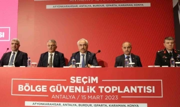 İçişleri Bakan Yardımcısı Ersoy: “18 yaşından küçüklerin seçim materyali dağıtmasına izin vermeyeceğiz&quot;
