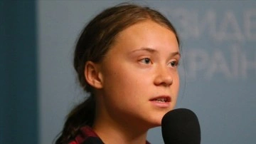 İklim aktivisti Greta Thunberg, Londra'da gözaltına alındı