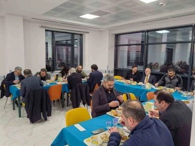 İl Sağlık Müdürü Bildirici, hastanede iftar programına katıldı
