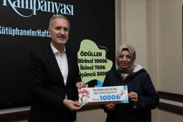 İnegöl Belediyesi'nde kitap kampanyasında ödül verildi