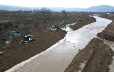 İnegöl'de Kurşunlu dereleri ıslah ediliyor